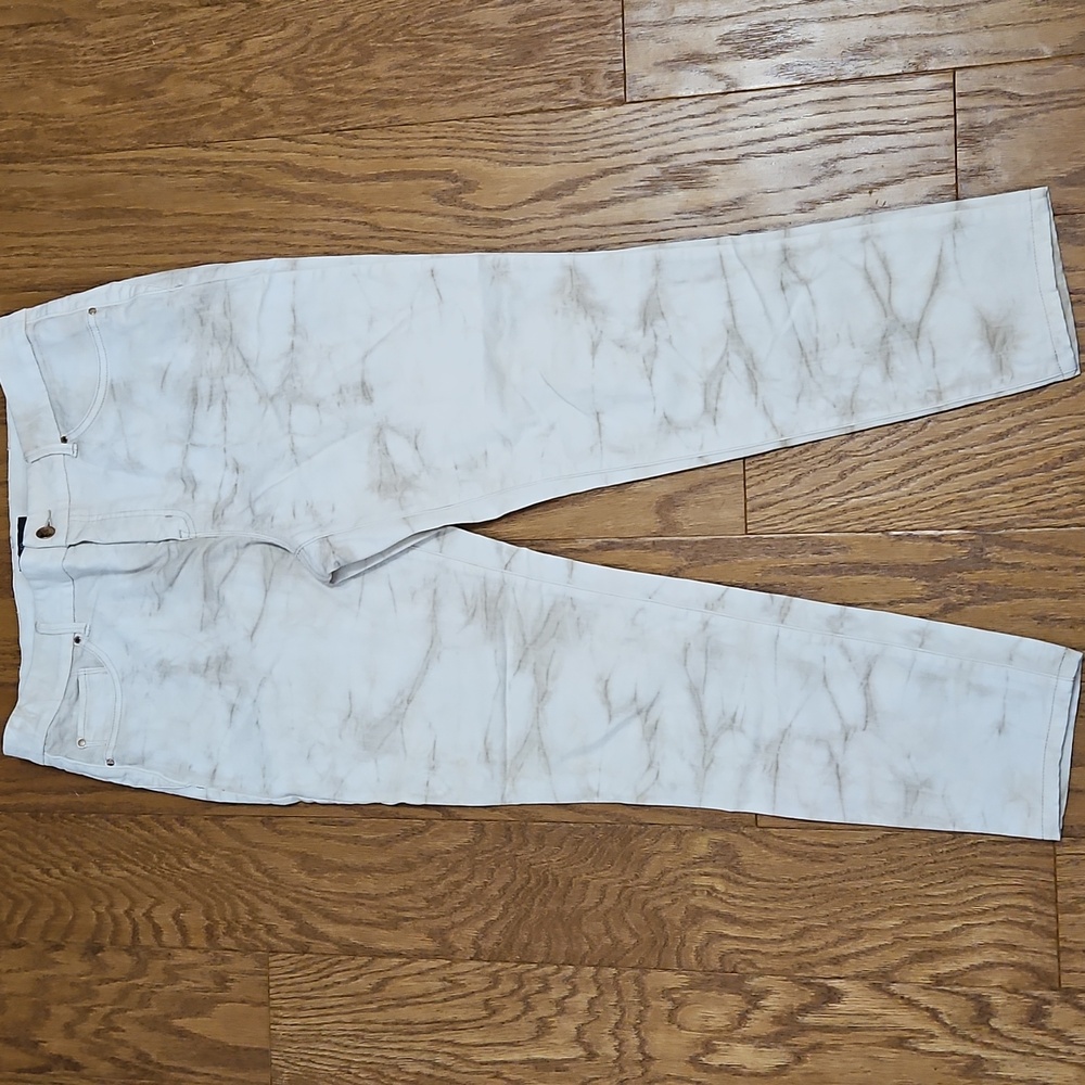 Chico's So Slimming White /Brown Tie Dye Tapered Leg Ankle Pants Sz 2 / 12